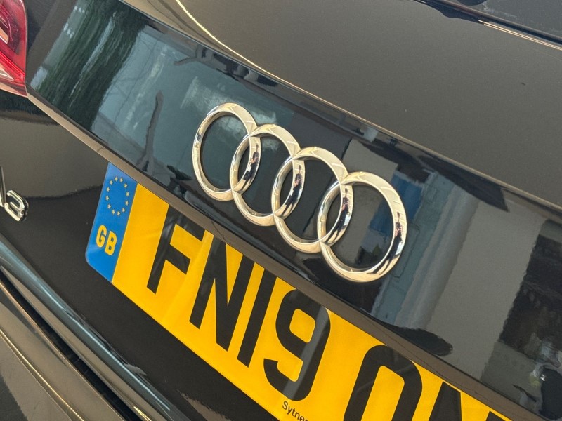 2019 (19) AUDI A3 35 TFSI Black Edition 5dr S Tronic 5377080