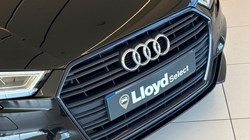 2019 (19) AUDI A3 35 TFSI Black Edition 5dr S Tronic 5377078