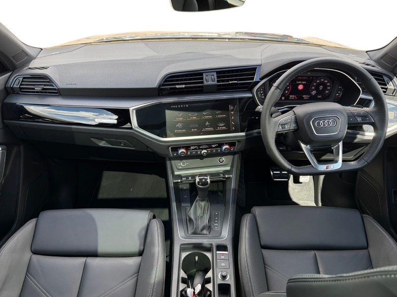 2025 (25) AUDI Q3 35 TFSI Black Edition 5dr S Tronic [20" Alloy] 5401527