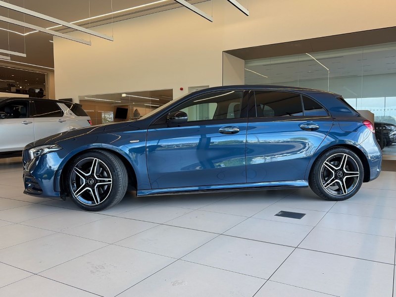 2022 (22) MERCEDES-BENZ A CLASS A35 4Matic Executive Edition 5dr Auto 5397195
