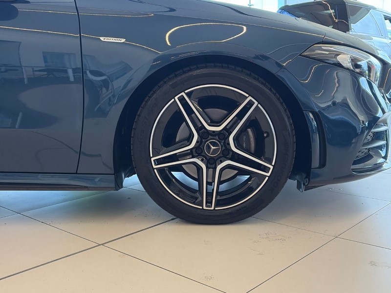 2022 (22) MERCEDES-BENZ A CLASS A35 4Matic Executive Edition 5dr Auto 5397150