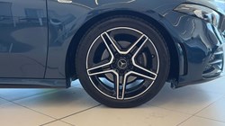 2022 (22) MERCEDES-BENZ A CLASS A35 4Matic Executive Edition 5dr Auto 5397150