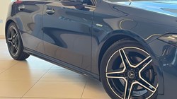 2022 (22) MERCEDES-BENZ A CLASS A35 4Matic Executive Edition 5dr Auto 5397184