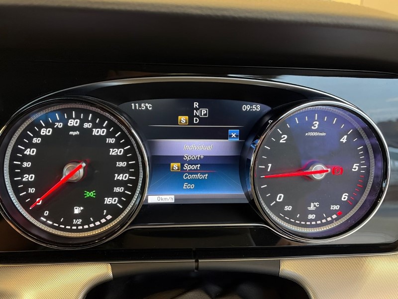2018 (18) MERCEDES-BENZ E CLASS E220d AMG Line 2dr 9G-Tronic 5382034