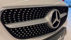2018 (18) MERCEDES-BENZ E CLASS E220d AMG Line 2dr 9G-Tronic 5382044