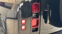 2021 (21) LAND ROVER DEFENDER 3.0 D250 X-Dynamic SE 110 5dr Auto 5448542