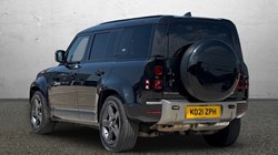 2021 (21) LAND ROVER DEFENDER 3.0 D250 X-Dynamic SE 110 5dr Auto 1