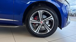 2018 (68) JAGUAR F-PACE 3.0d V6 S 5dr Auto AWD 5415662