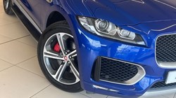 2018 (68) JAGUAR F-PACE 3.0d V6 S 5dr Auto AWD 5415694