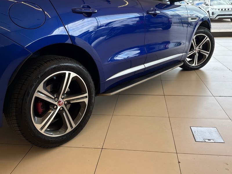 2018 (68) JAGUAR F-PACE 3.0d V6 S 5dr Auto AWD 5415700