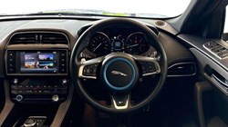 2018 (68) JAGUAR F-PACE 3.0d V6 S 5dr Auto AWD 5415669