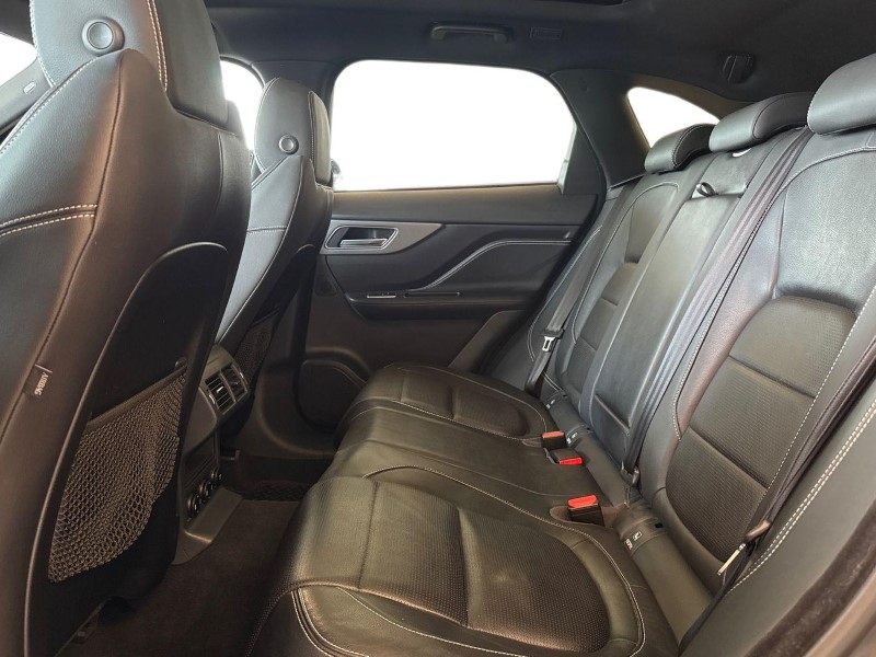 2018 (68) JAGUAR F-PACE 3.0d V6 S 5dr Auto AWD 5415658