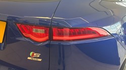 2018 (68) JAGUAR F-PACE 3.0d V6 S 5dr Auto AWD 5415699