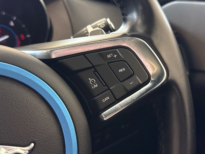 2018 (68) JAGUAR F-PACE 3.0d V6 S 5dr Auto AWD 5415683