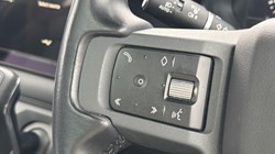 2023 (23) LAND ROVER DEFENDER 3.0 D300 X-Dynamic HSE 110 5dr Auto 5418920
