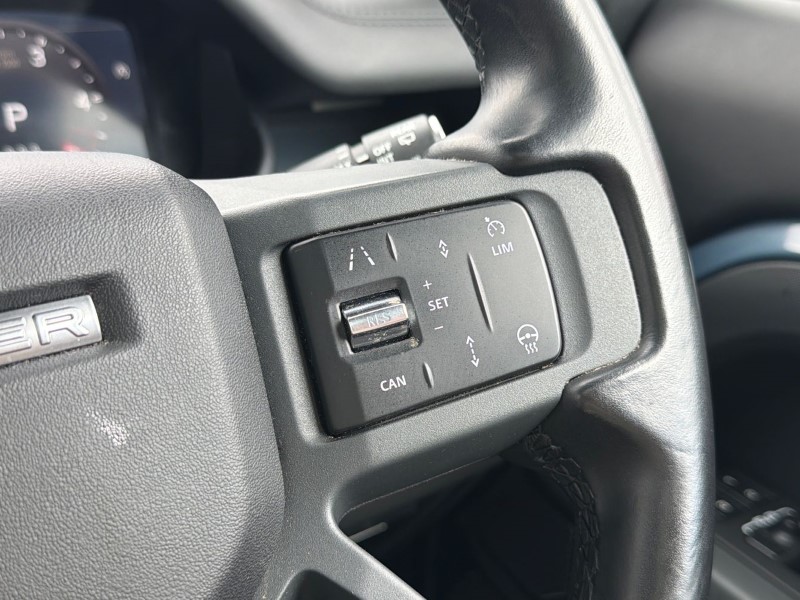 2023 (23) LAND ROVER DEFENDER 3.0 D300 X-Dynamic HSE 110 5dr Auto 5418921