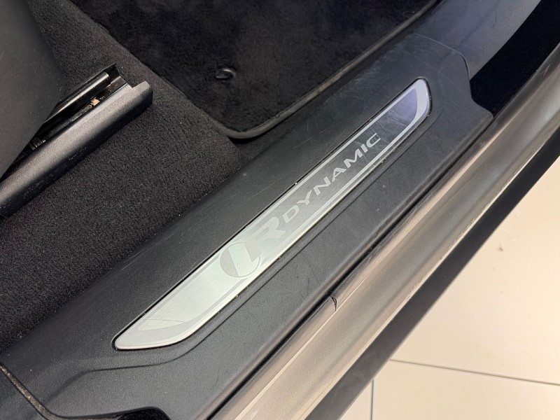 2021 (71) LAND ROVER RANGE ROVER VELAR 2.0 D200 R-Dynamic SE 5dr Auto 5406780