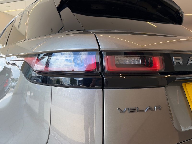 2021 (71) LAND ROVER RANGE ROVER VELAR 2.0 D200 R-Dynamic SE 5dr Auto 5406760