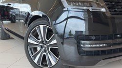 2023 (23) LAND ROVER RANGE ROVER 3.0 D300 SE 4dr Auto 5396205