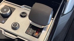 2023 (23) LAND ROVER RANGE ROVER 3.0 D300 SE 4dr Auto 5396174