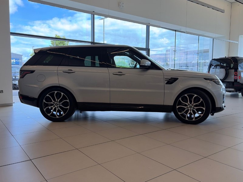 2021 (21) LAND ROVER RANGE ROVER SPORT 3.0 D300 HSE Silver 5dr Auto 5412048