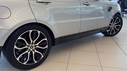 2021 (21) LAND ROVER RANGE ROVER SPORT 3.0 D300 HSE Silver 5dr Auto 5412043