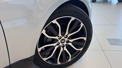 2021 (21) LAND ROVER RANGE ROVER SPORT 3.0 D300 HSE Silver 5dr Auto 5412044