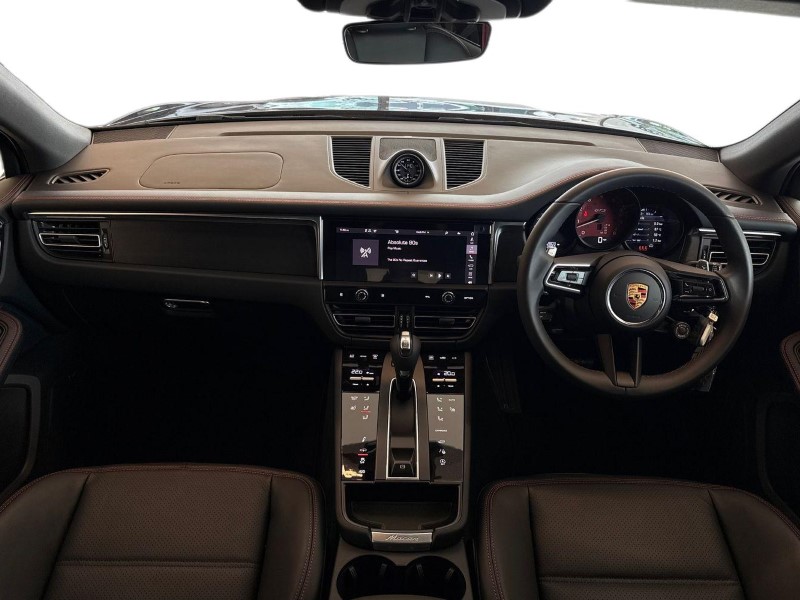 2025 (75) PORSCHE MACAN GTS 5dr PDK 5463910