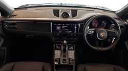 2025 (75) PORSCHE MACAN GTS 5dr PDK 5463910