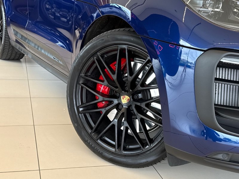 2025 (75) PORSCHE MACAN GTS 5dr PDK 5463945