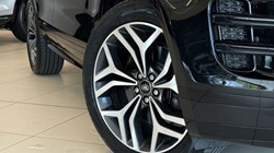 2023 (23) LAND ROVER RANGE ROVER EVOQUE 2.0 D200 R-Dynamic SE 5dr Auto 5420268