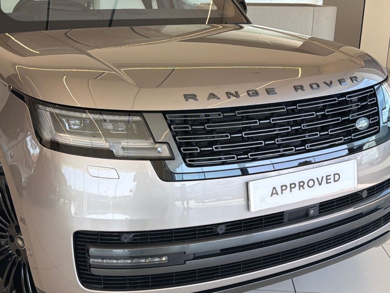 2023 (23) LAND ROVER RANGE ROVER 3.0 D350 First Edition 4dr Auto 5439789