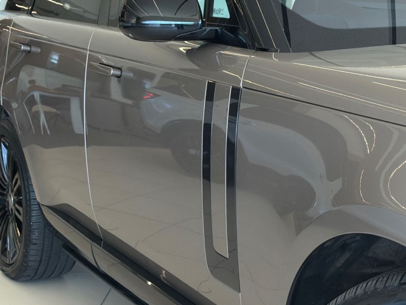 2023 (23) LAND ROVER RANGE ROVER 3.0 D350 First Edition 4dr Auto 5439765