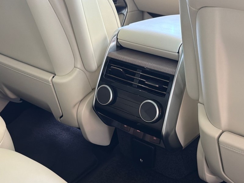 2023 (23) LAND ROVER RANGE ROVER 3.0 D350 First Edition 4dr Auto 5439763