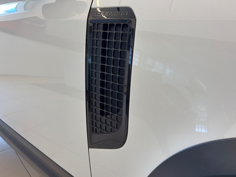 2022 (71) LAND ROVER DEFENDER 3.0 D250 S 110 5dr Auto 5401658
