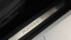 2025 (74) LAND ROVER RANGE ROVER EVOQUE 2.0 D200 Dynamic SE 5dr Auto 5407708