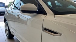 2018 (68) JAGUAR E-PACE 2.0 R-Dynamic SE 5dr Auto 5454638