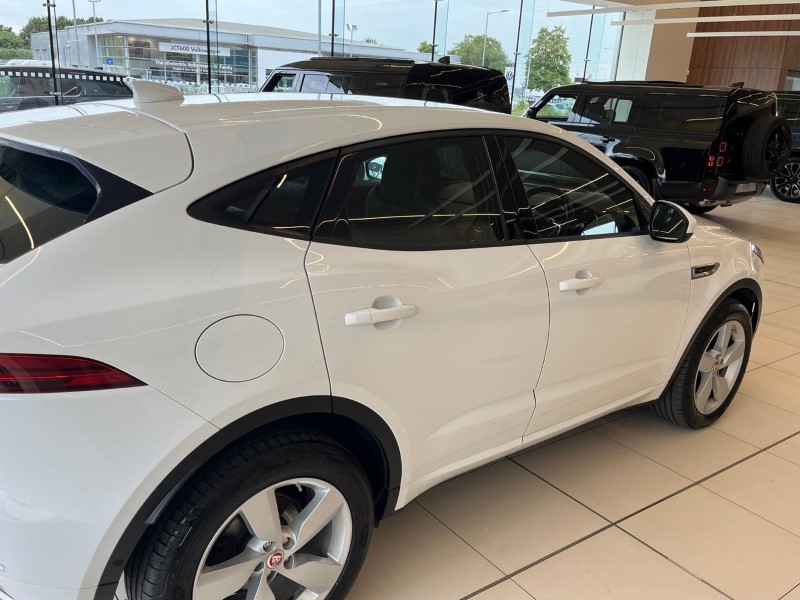 2018 (68) JAGUAR E-PACE 2.0 R-Dynamic SE 5dr Auto 5454639
