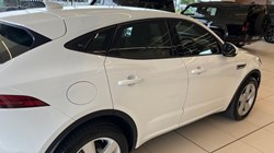 2018 (68) JAGUAR E-PACE 2.0 R-Dynamic SE 5dr Auto 5454639