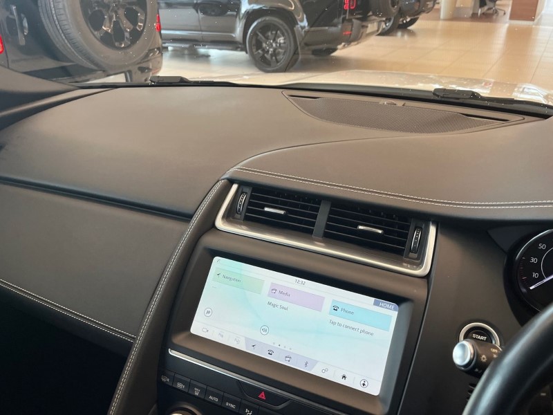 2018 (68) JAGUAR E-PACE 2.0 R-Dynamic SE 5dr Auto 5454623