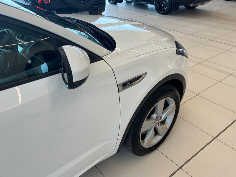 2018 (68) JAGUAR E-PACE 2.0 R-Dynamic SE 5dr Auto 5454609