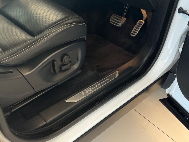 2018 (68) JAGUAR E-PACE 2.0 R-Dynamic SE 5dr Auto 5454626