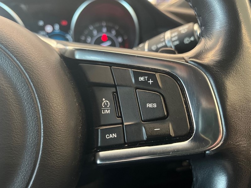 2018 (68) JAGUAR E-PACE 2.0 R-Dynamic SE 5dr Auto 5454616