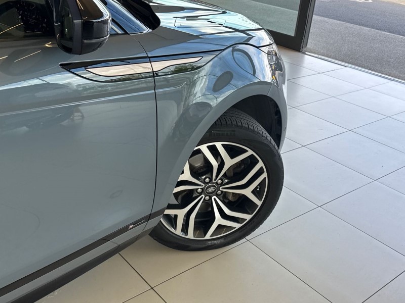 2020 (70) LAND ROVER RANGE ROVER EVOQUE 2.0 D180 First Edition 5dr Auto 5453826