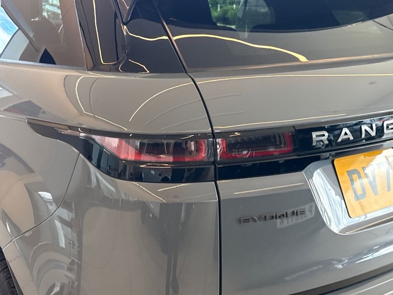 2020 (70) LAND ROVER RANGE ROVER EVOQUE 2.0 D180 First Edition 5dr Auto 5453797