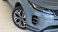 2020 (70) LAND ROVER RANGE ROVER EVOQUE 2.0 D180 First Edition 5dr Auto 5453819