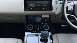2022 (22) LAND ROVER RANGE ROVER VELAR 2.0 D200 R-Dynamic S 5dr Auto 5441573