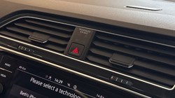 2021 (21) VOLKSWAGEN TIGUAN 1.5 TSI 150 Elegance 5dr DSG 5469312