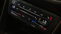2021 (21) VOLKSWAGEN TIGUAN 1.5 TSI 150 Elegance 5dr DSG 5469309