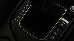 2021 (21) VOLKSWAGEN TIGUAN 1.5 TSI 150 Elegance 5dr DSG 5469310